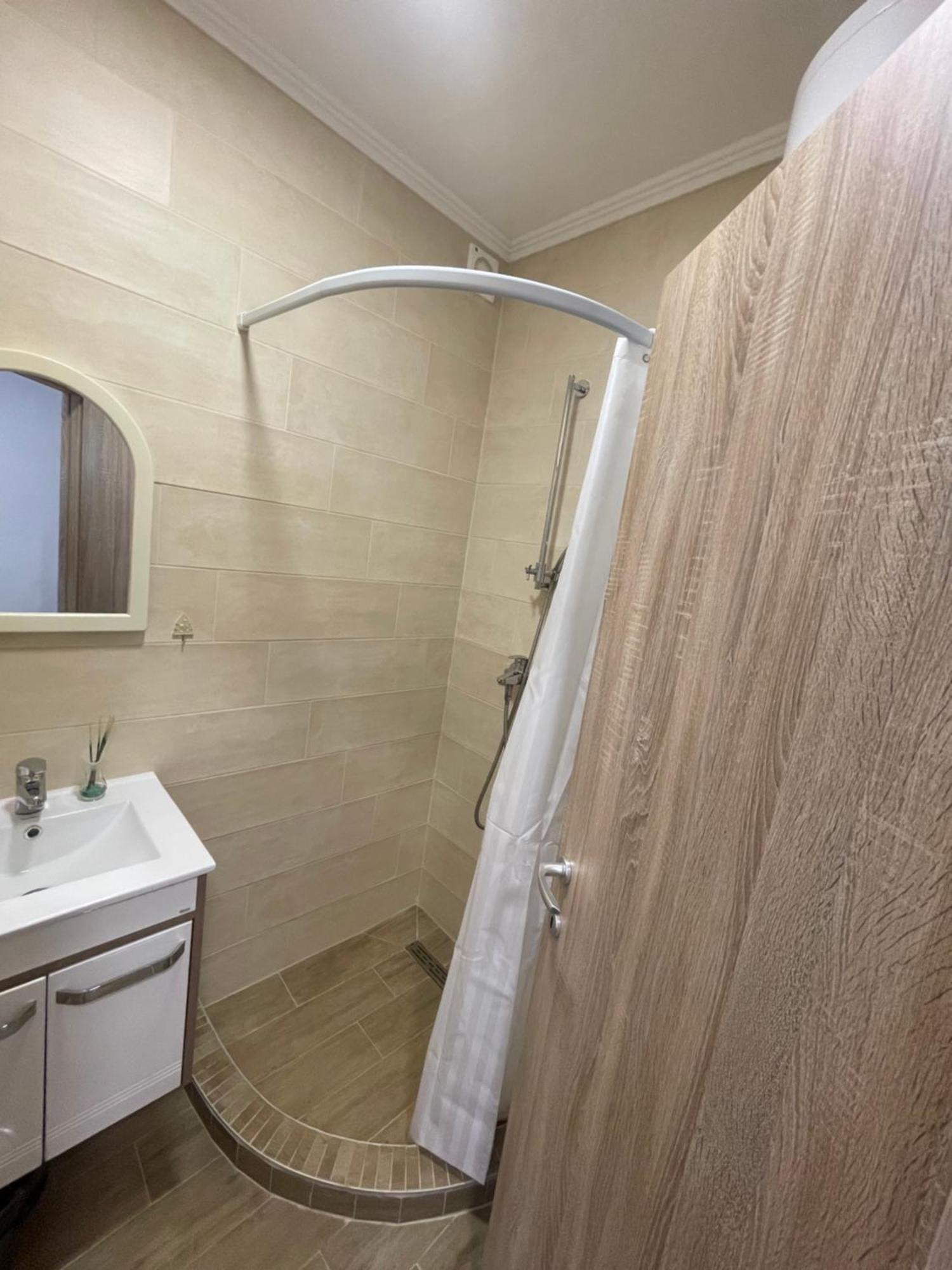 Hotel Zuta Osa Bela Crkva  Exteriér fotografie